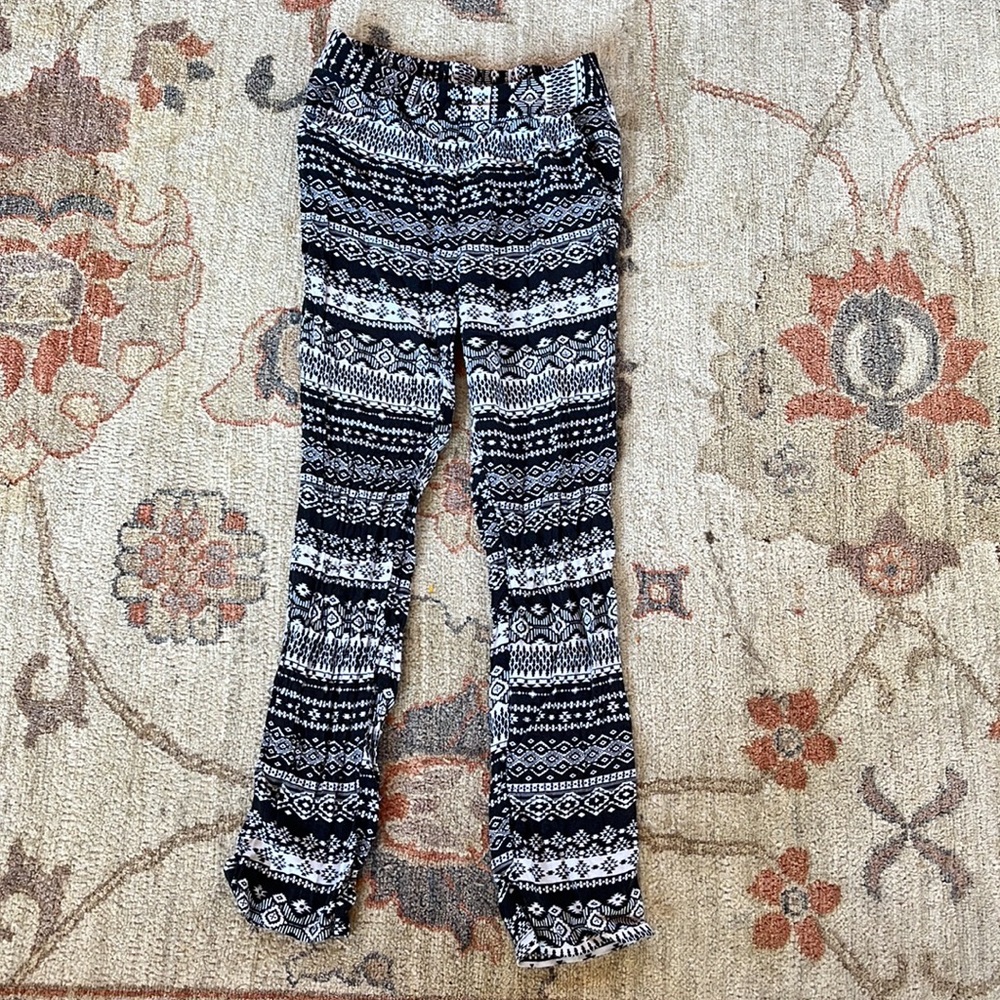Forever 21 Geometric Pants